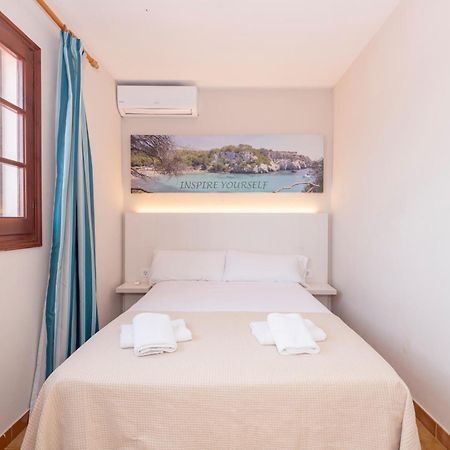 Siesta Mar One Bedroom Apartments Cala En Porter  エクステリア 写真